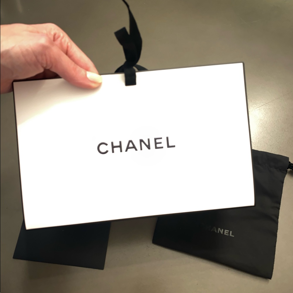 Chanel packaging